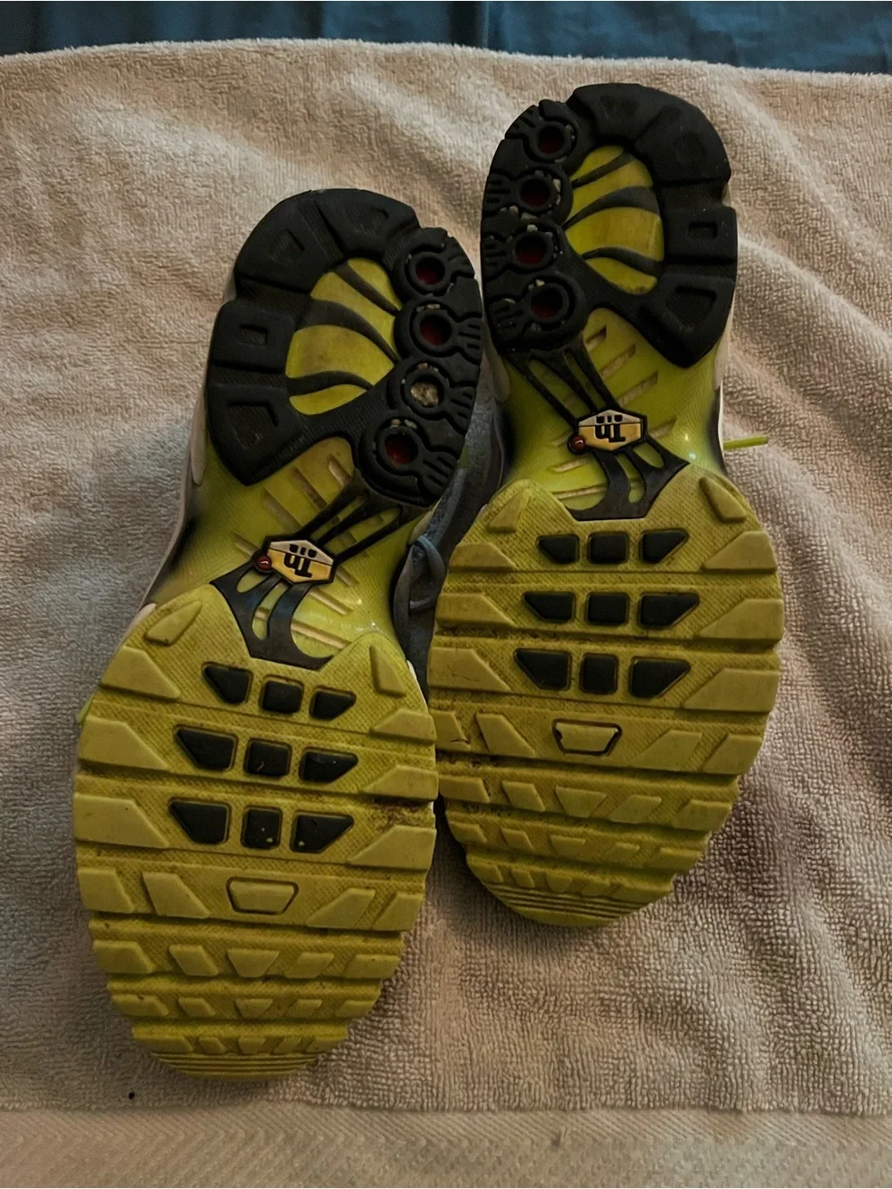 Nike Kids White and Neon Yellow Air-Cushion Sneaker